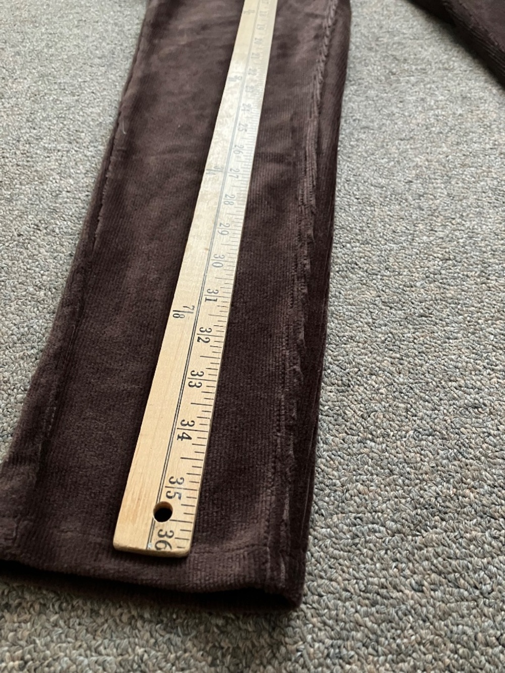 NWT Women’s Hue Brown Corduroy Leggings Size Large - Picture 8 of 9